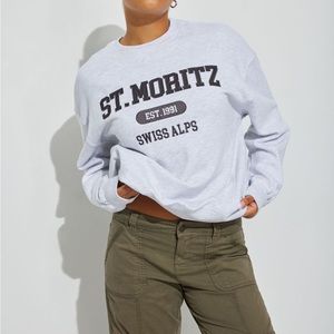 Oversized Crewneck Sweatshirt